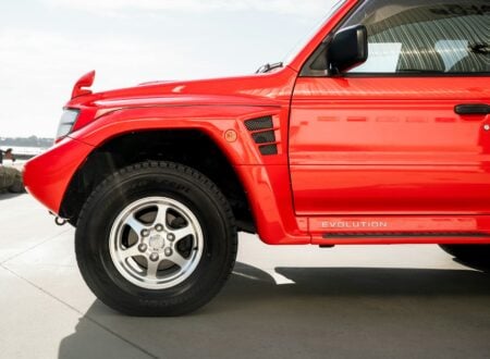 Mitsubishi Pajero Evolution 14