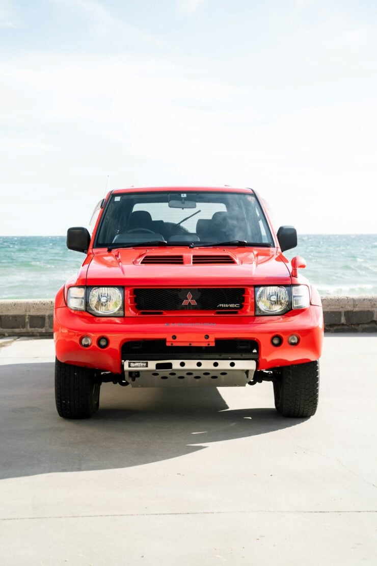 Mitsubishi Pajero Evolution 19