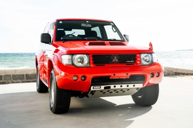 Mitsubishi Pajero Evolution 3