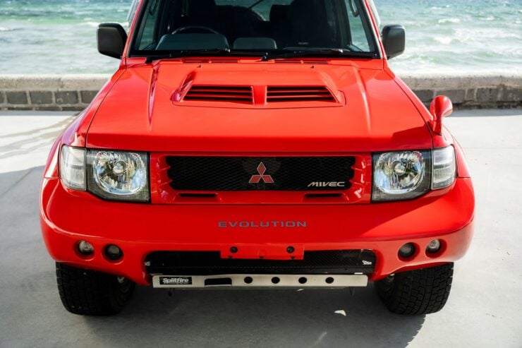Mitsubishi Pajero Evolution 4