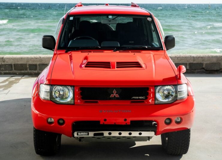Mitsubishi Pajero Evolution
