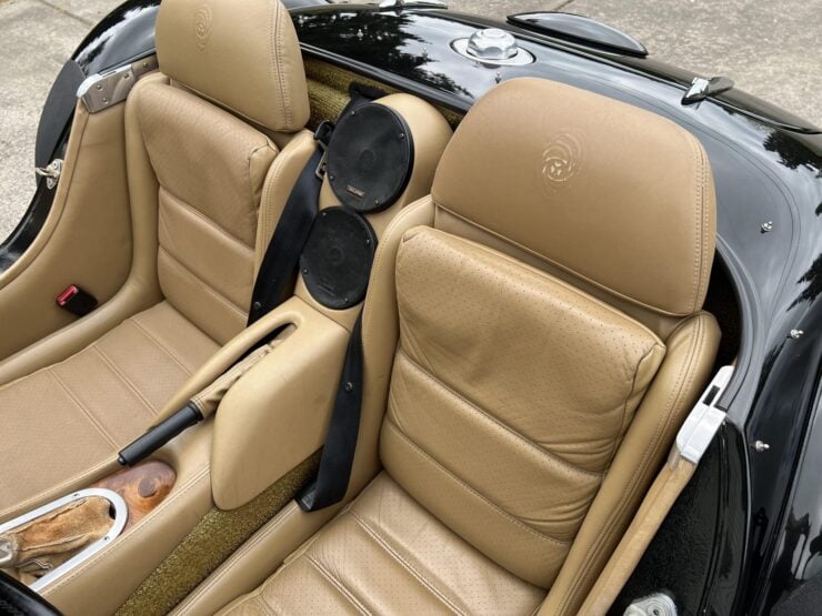 Panoz AIV Roadster 9