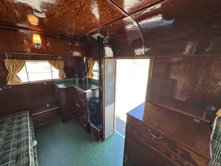 Pierce-Arrow Travelodge Model C Travel Trailer 27