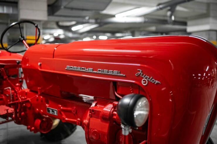Porsche-Diesel Junior 108 11