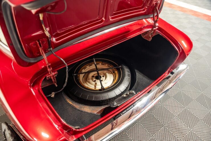 Studebaker Avanti R2 14