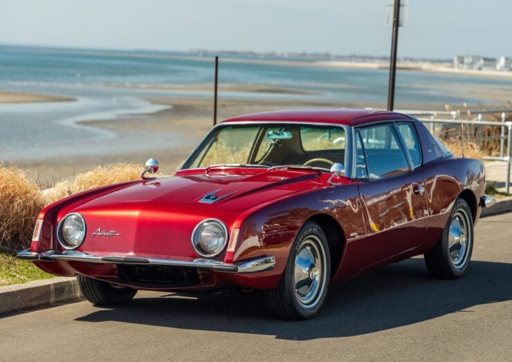 Studebaker Avanti R2 17