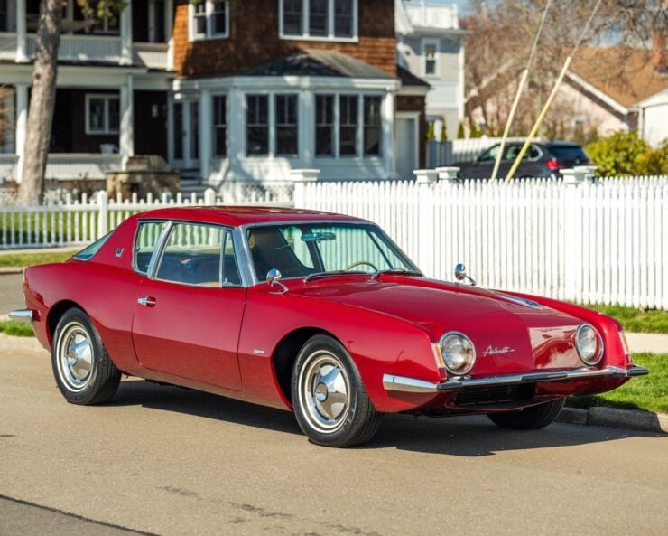 Studebaker Avanti R2 25