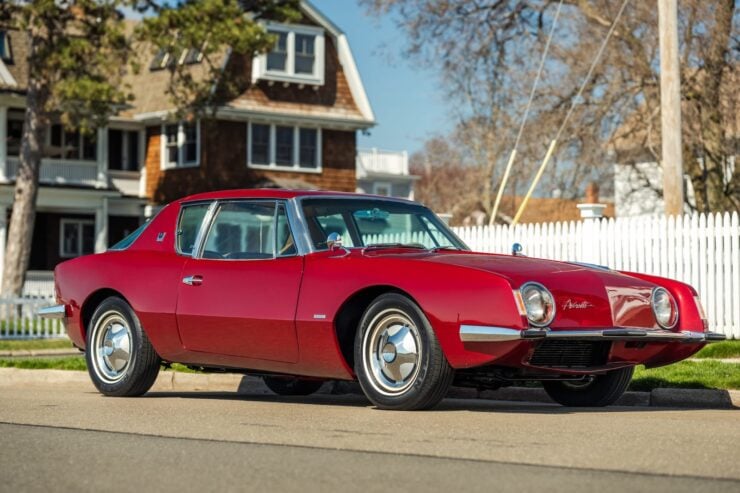 Studebaker Avanti R2 26