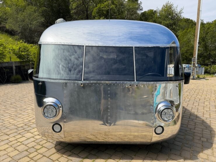 Ultra Van RV 5