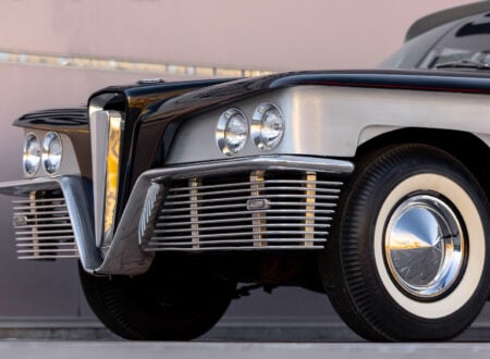 1959 Scimitar EX All-Purpose Sedan Front End