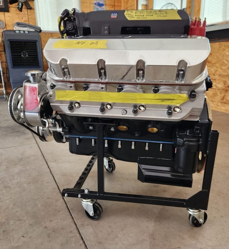 572 Chevrolet Big Block V8 Crate Engine 5