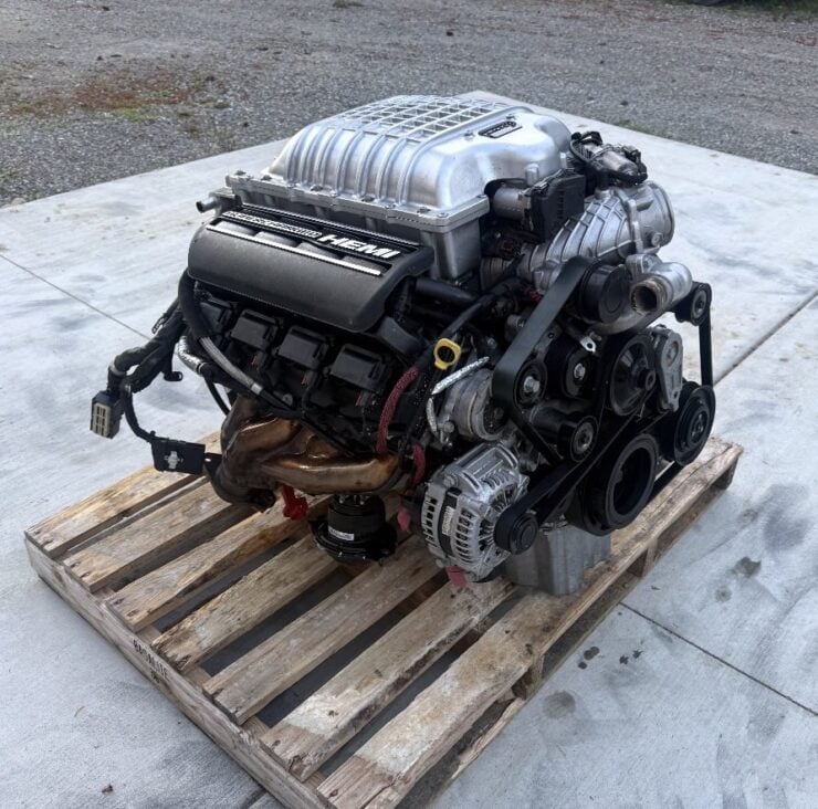 Dodge Charger SRT Hellcat Redeye Jailbreak 6.2L V8 Engine 10