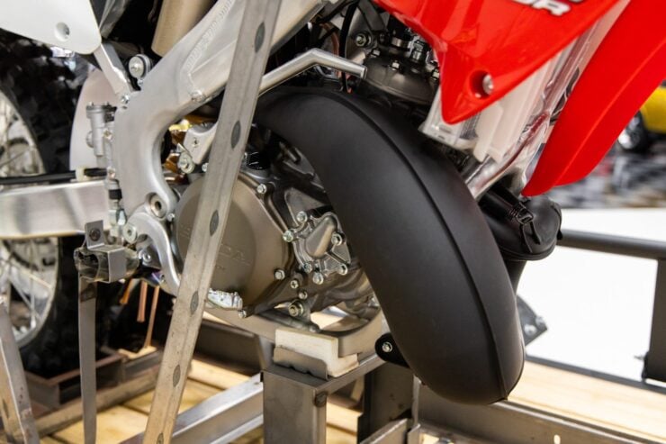 Honda CR250R 4