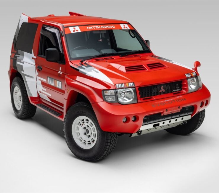 Mitsubishi Pajero Evolution 6
