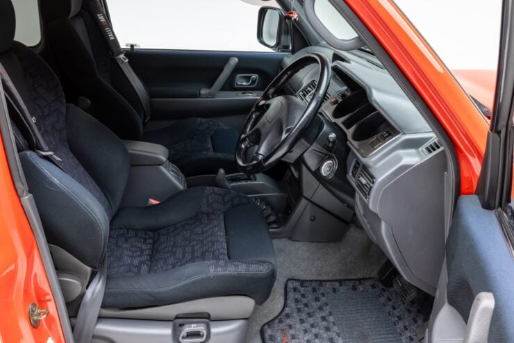 Mitsubishi Pajero Evolution 9