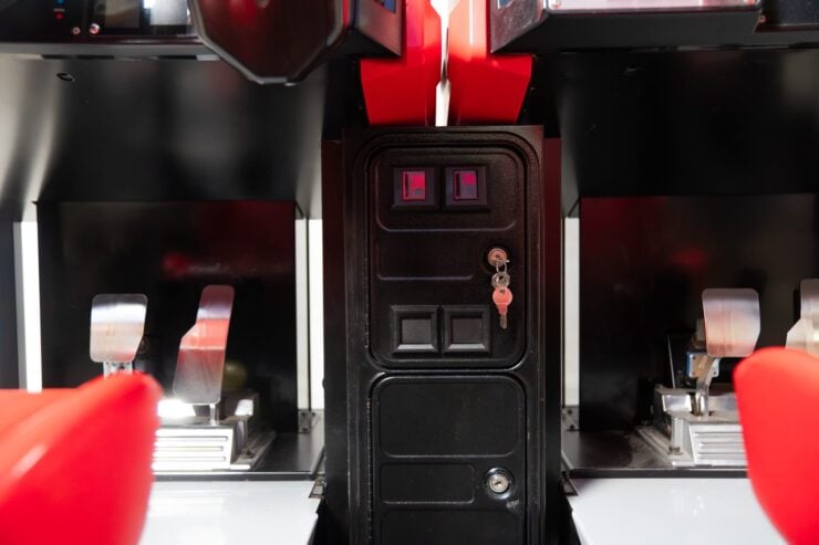 Sega Ferrari F355 Challenge Arcade Game 7