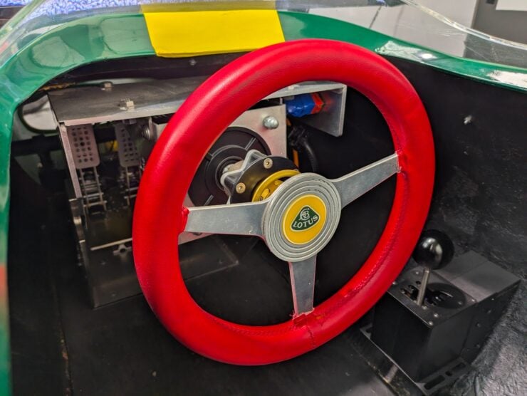1-1 Scale 1967 Lotus 49 Racing Simulator 9