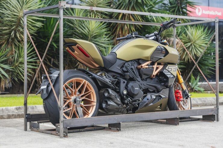 Ducati Diavel 1260 Lamborghini 13