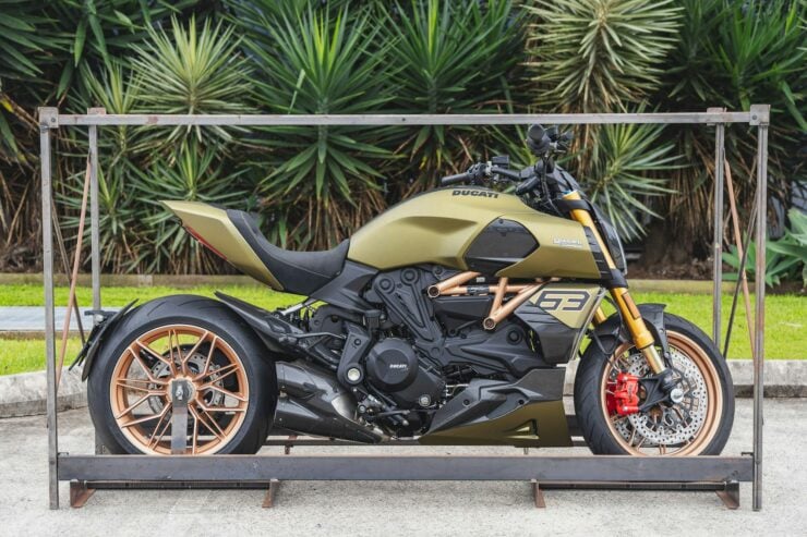 Ducati Diavel 1260 Lamborghini 23