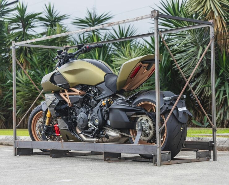 Ducati Diavel 1260 Lamborghini 25