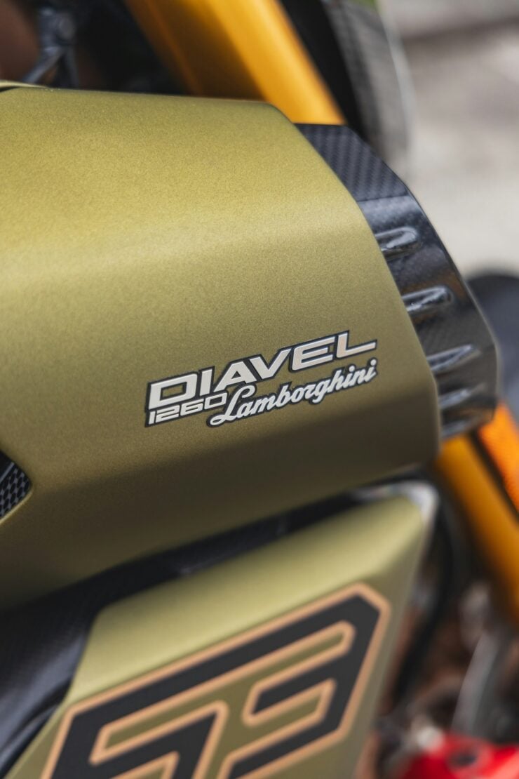 Ducati Diavel 1260 Lamborghini 4