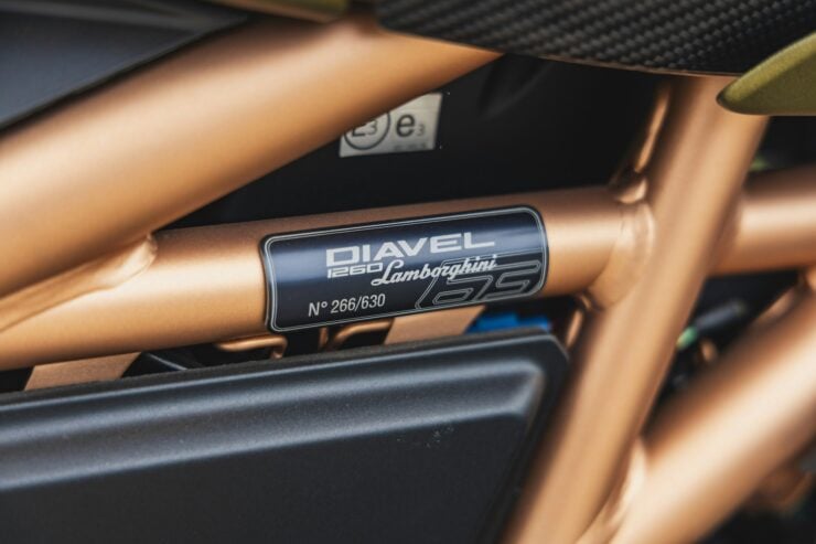 Ducati Diavel 1260 Lamborghini 5