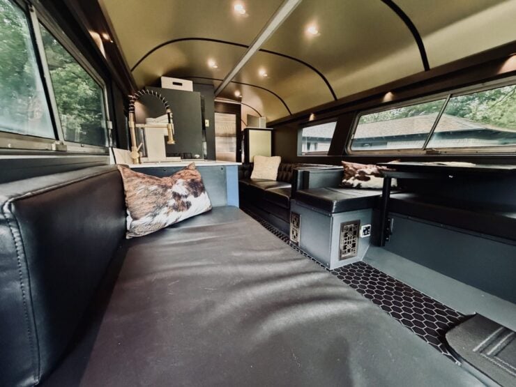 Flxible Visicoach Motorhome 21