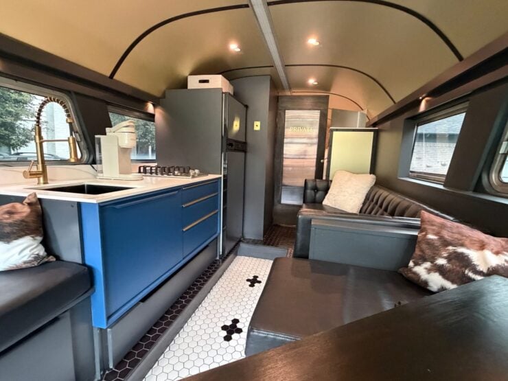 Flxible Visicoach Motorhome 22