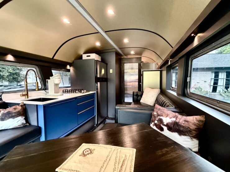 Flxible Visicoach Motorhome 23