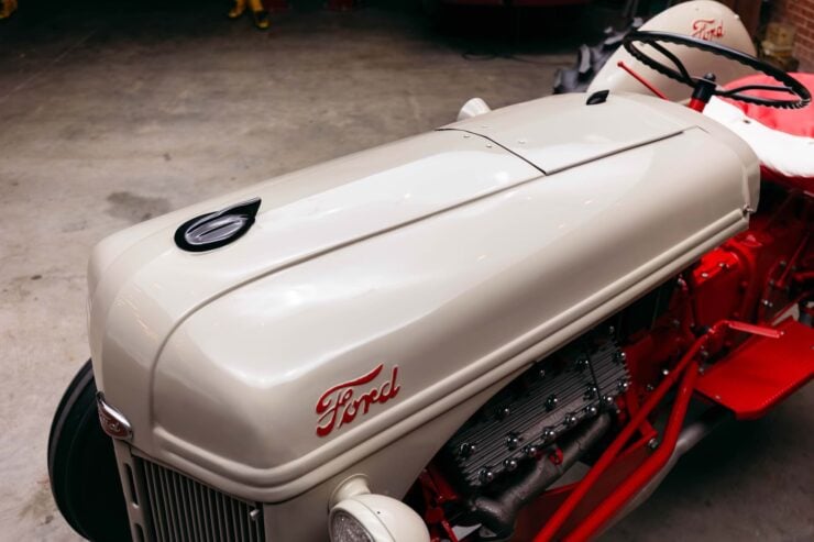 Ford 8N Tractor Funk V8 20