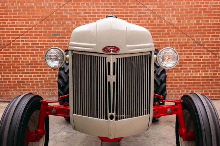 Ford 8N Tractor Funk V8 24