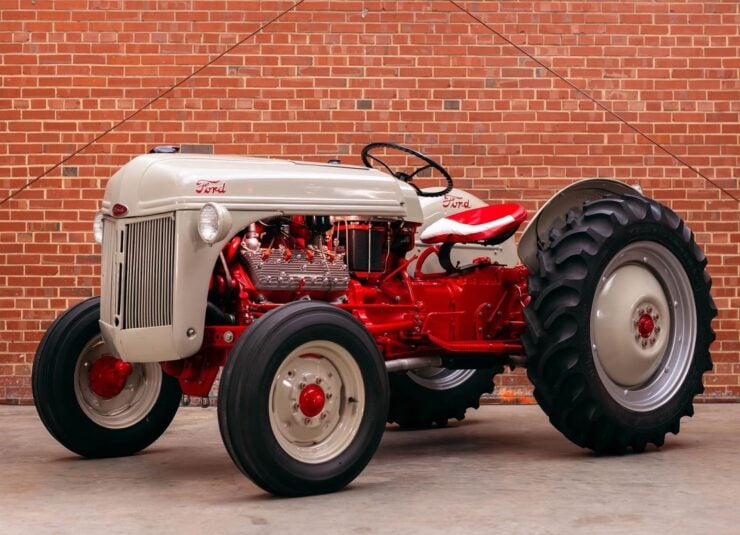 Ford 8N Tractor Funk V8 5