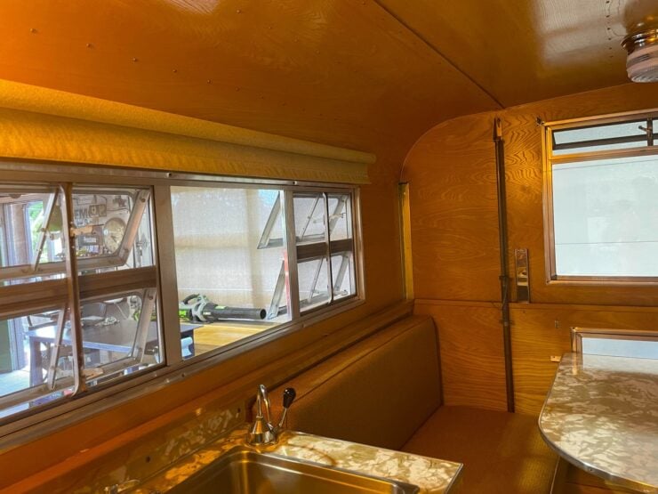 Jeep Gladiator And Alaskan Camper 2