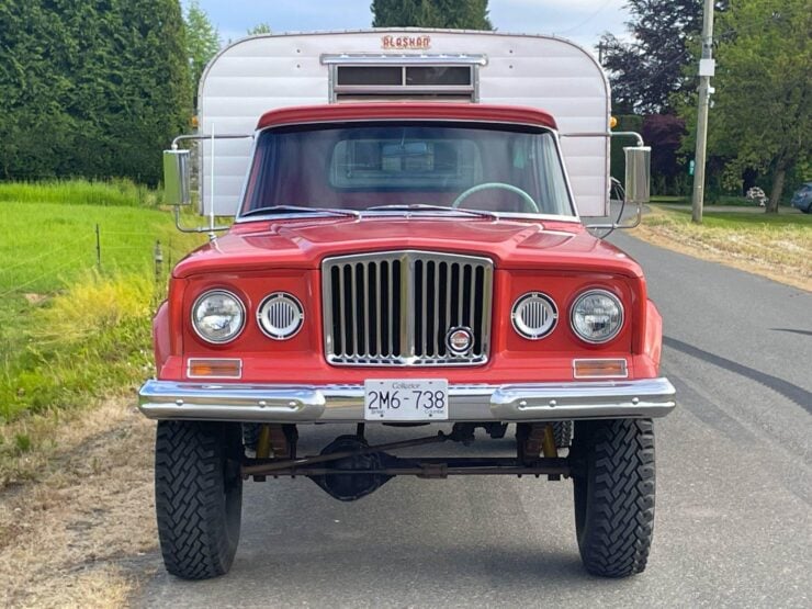 Jeep Gladiator And Alaskan Camper 24