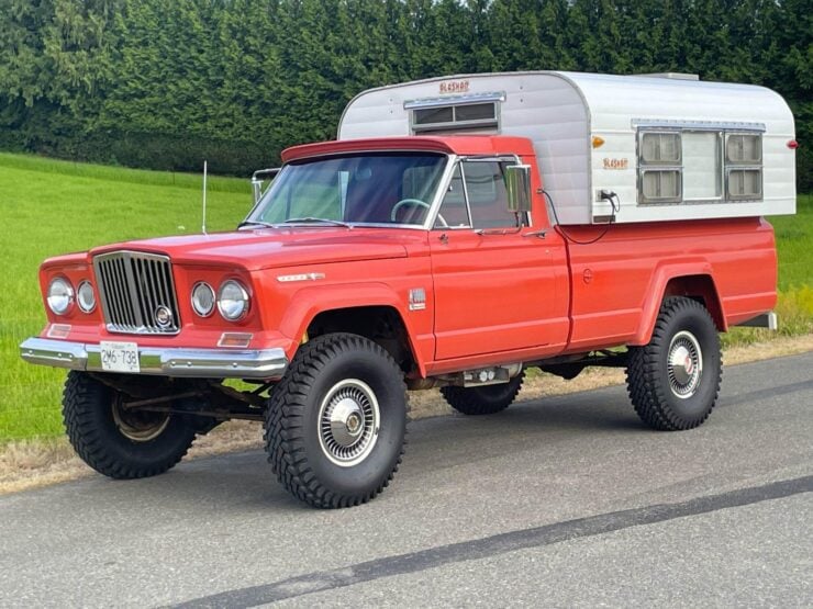 Jeep Gladiator And Alaskan Camper