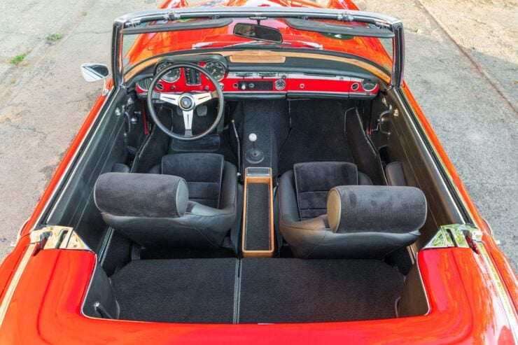 Kwiek Classics AMG V8-Swapped Mercedes-Benz 230SL 10