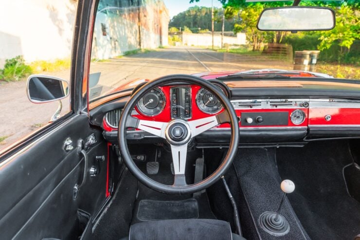 Kwiek Classics AMG V8-Swapped Mercedes-Benz 230SL 11