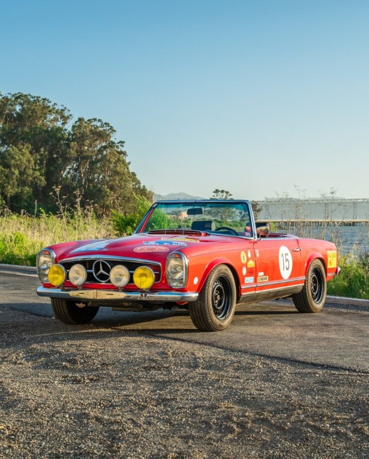 Kwiek Classics AMG V8-Swapped Mercedes-Benz 230SL 4