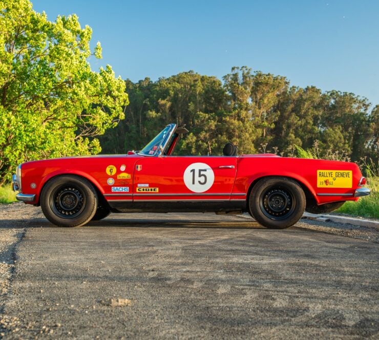 Kwiek Classics AMG V8-Swapped Mercedes-Benz 230SL 7