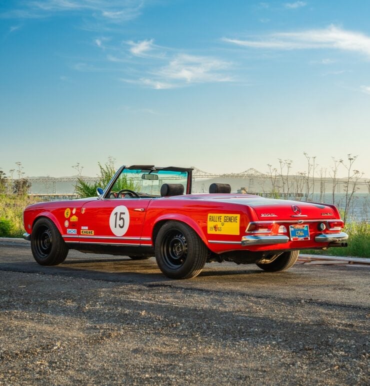 Kwiek Classics AMG V8-Swapped Mercedes-Benz 230SL 9