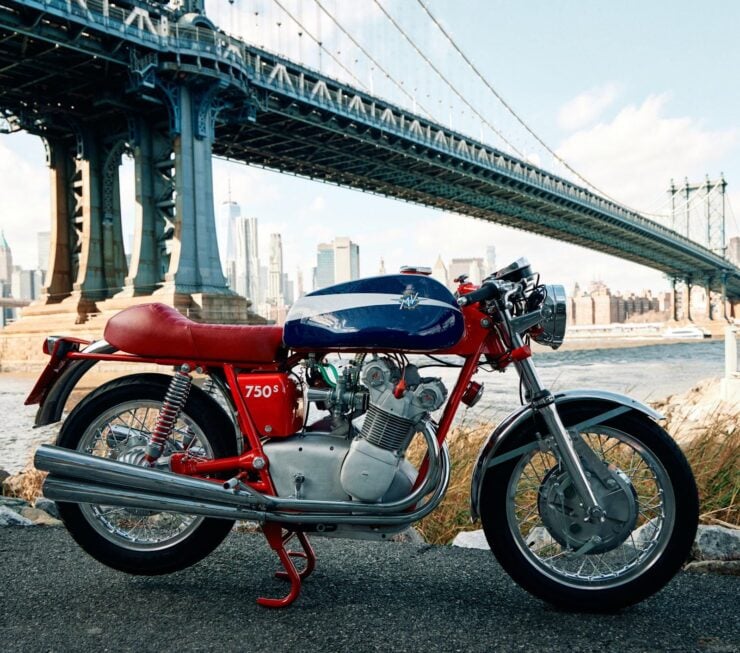 MV Agusta 750S 1