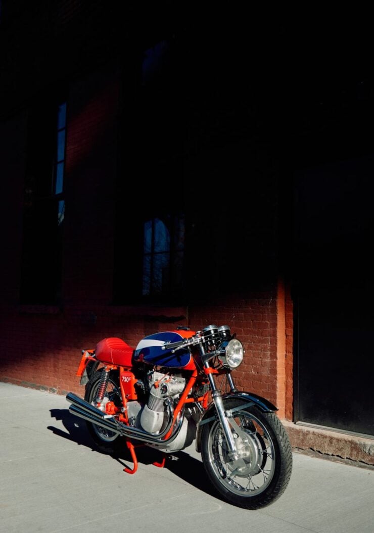 MV Agusta 750S 12