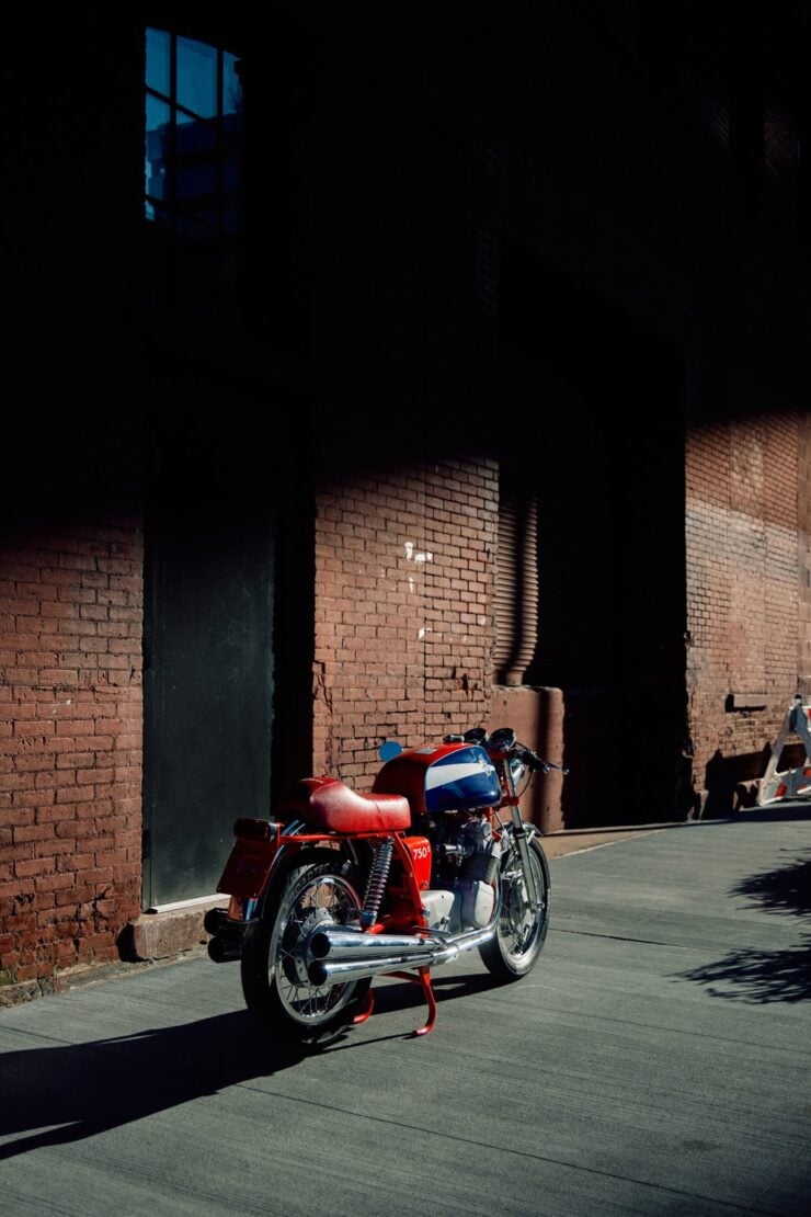 MV Agusta 750S 13