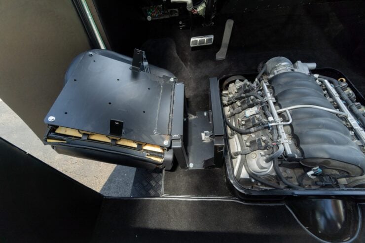 Mercedes-Benz O319 Panorama Bus LS3 V8 Swapped Sleeper 19