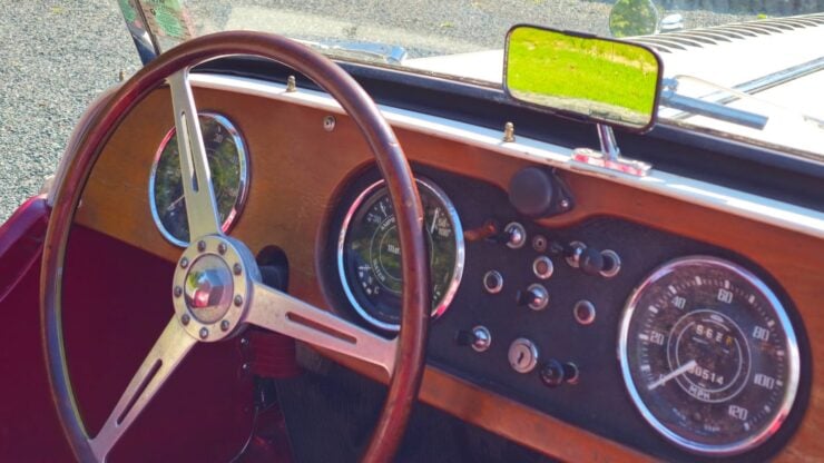 Morgan Plus 4 6