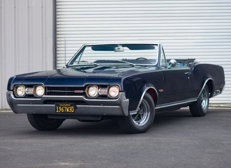 1967 Oldsmobile 442 Convertible 4