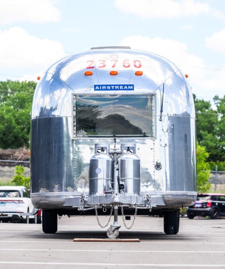 Airstream Land Yacht Safari 6