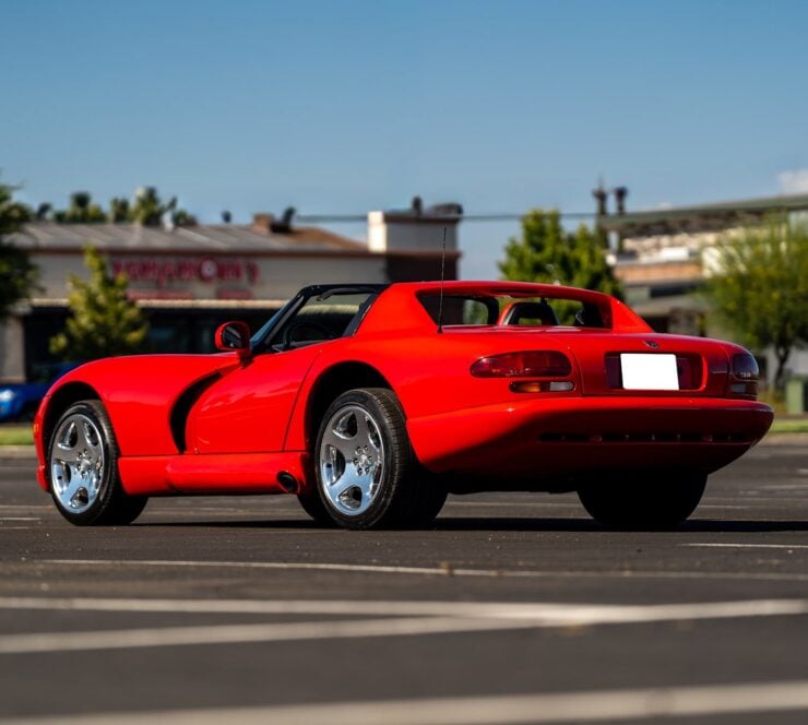 Dodge Viper RT10 16