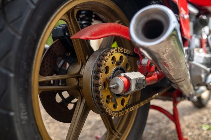 Ducati MHR 900 11