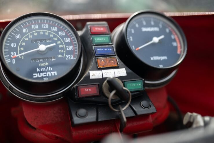 Ducati MHR 900 13